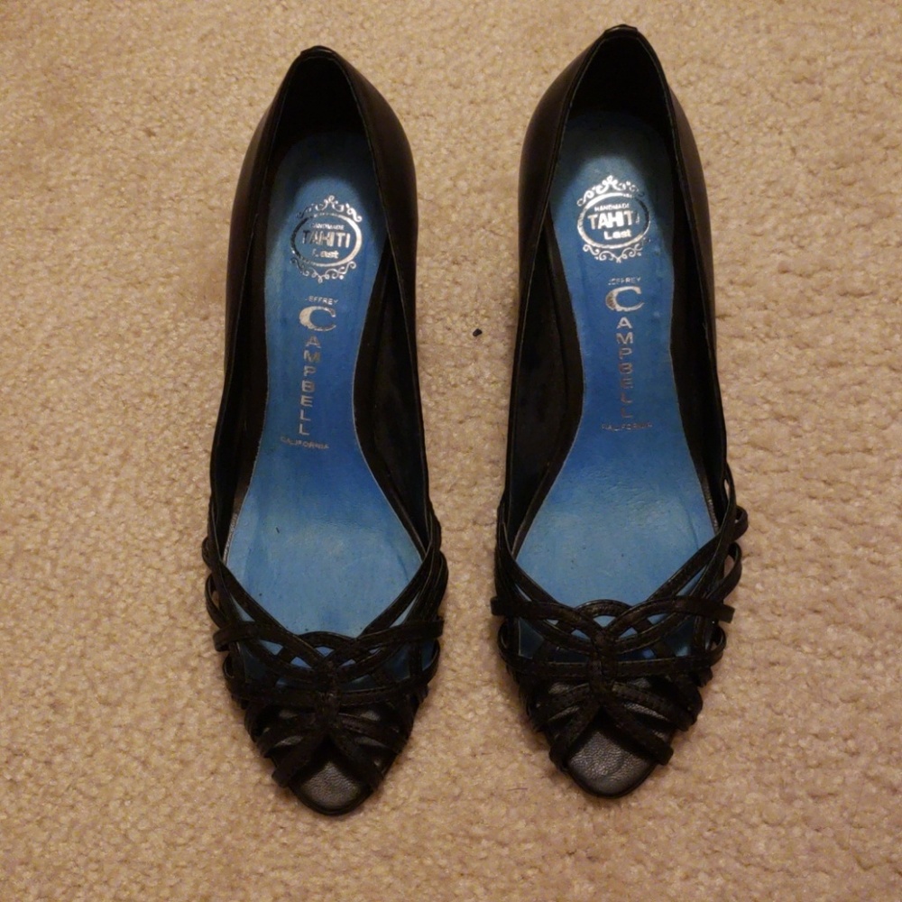 Jeffrey Campbell like NEW black heals